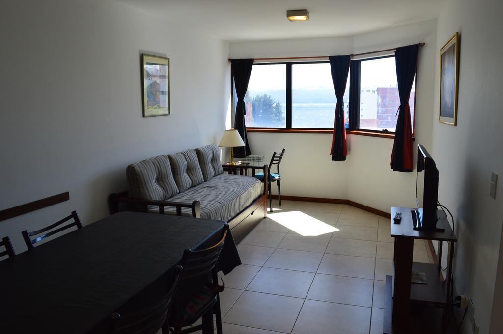 Apartamentos Cardinal Bariloche Habitación foto
